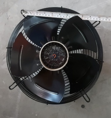 Ventilator axial WIND YWF4E-300B distanta intre prinderi